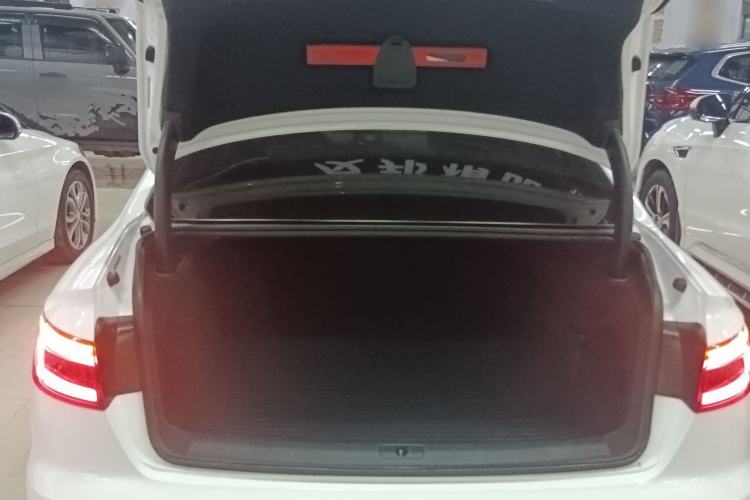 Used Audi A4L 2019 40 TFSI Ambition China VI
