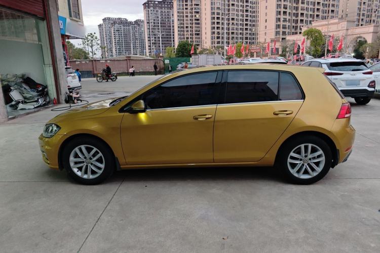 Used Volkswagen Golf 2018 1.6L Automatic Comfort Model
