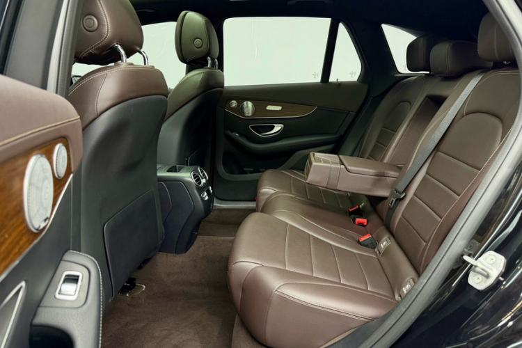 Used Mercedes-Benz GLC 2021 GLC 300 L 4MATIC Dynamic Model