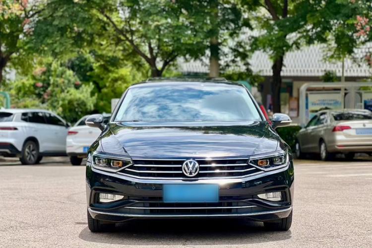 Used Volkswagen Magotan 2020 330TSI DSG Leading Model
