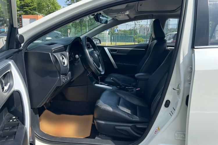 Used Toyota Corolla 2017 Revised Version 1.2T S-CVT GL-i Leather Edition
