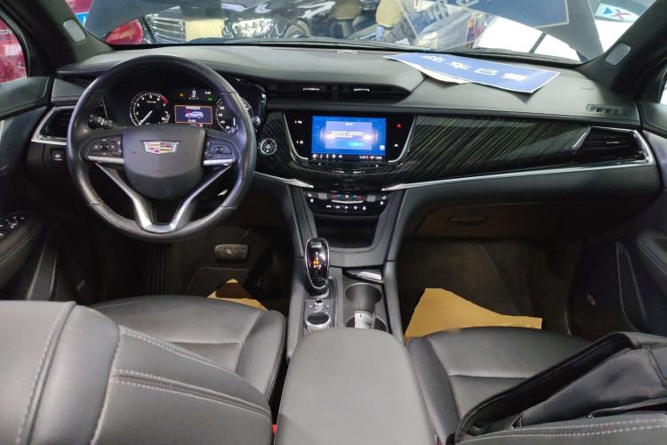 Used Cadillac XT6 2022 2.0T Six-Seater Four-Wheel Drive Luxury Version
