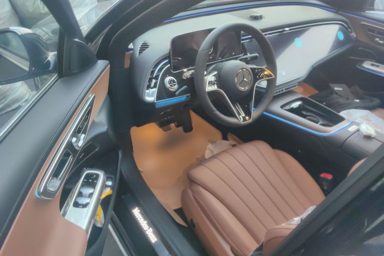 Used Mercedes-Benz E-Class New Energy 2024 E 350 e L Plug-in Hybrid Sedan