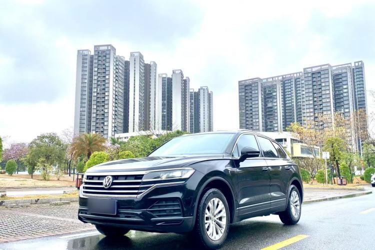 Used Volkswagen Touareg 2019 2.0 TSI Flagship Edition China VI
