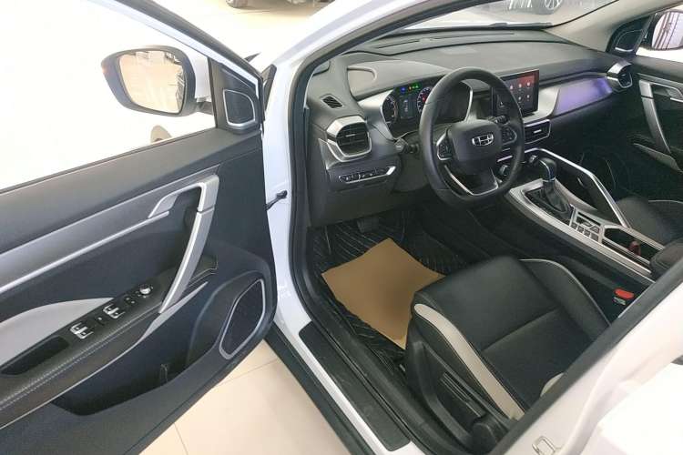 Used Geely Auto Coolray 2020 PRO 240T DCT Hunter
