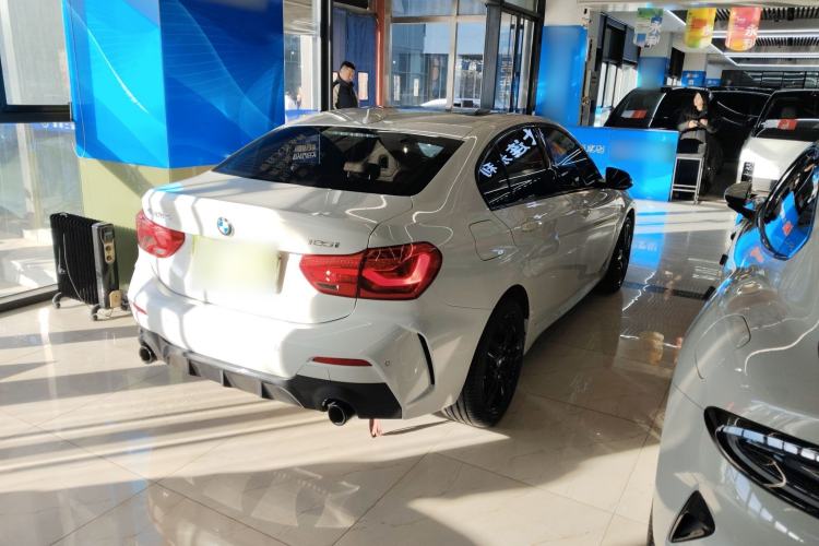 Used BMW 1 Series 2022 125i M Sport Night Edition
