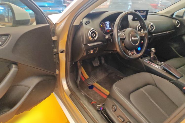 Used Audi A3 2016 Limousine 35 TFSI Ambition Edition