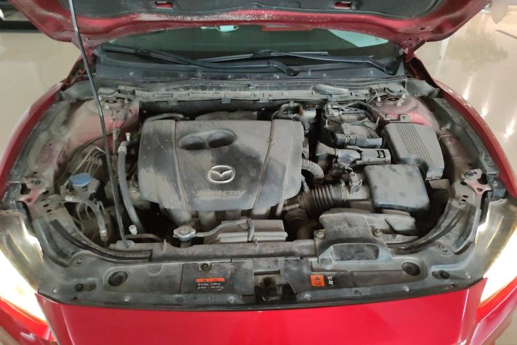 Used Mazda Atenza 2014 2.0L Blue Sky Fashion Edition
