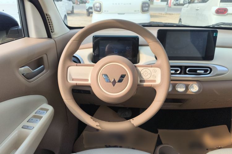 Used Wuling Hongguang MINIEV 2025 Four-Door Version Zhenxiang+ Edition
