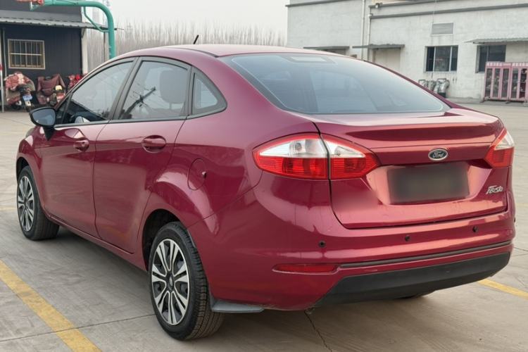 Used Ford Fiesta 2013 Sedan 1.5L Manual Fashion Edition