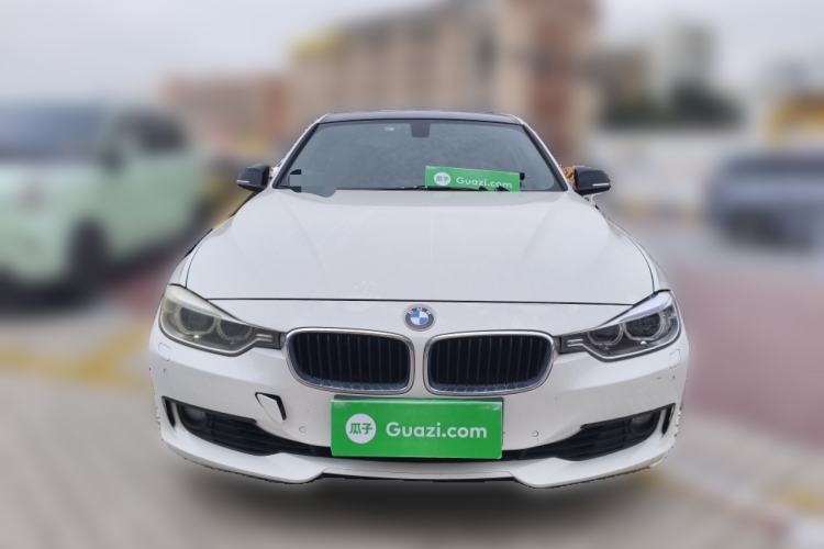 Used BMW 3 Series 2015 320i Fashion Model