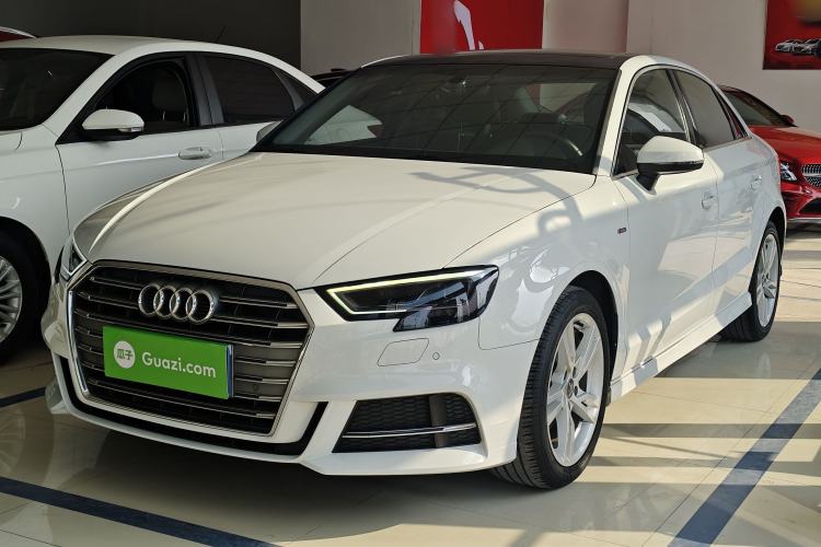 Used Audi A3 2020 Limousine 35 TFSI Fashion Edition China VI Emission Standard
