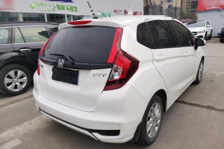 Used Honda Fit 2018 1.5L CVT Comfort Sunroof Version