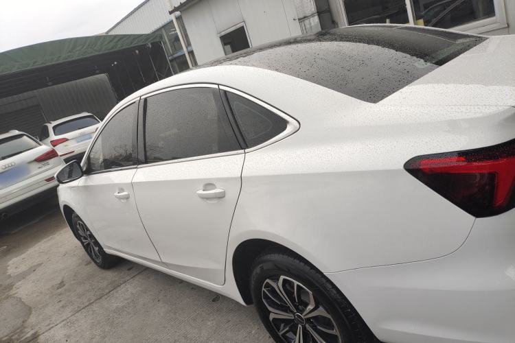 Used Roewe i6 MAX New Energy 2022 EV 600 Skyroof Flagship Edition