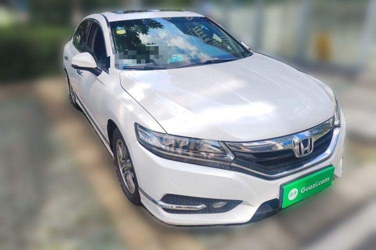 Used Honda Spirior 2015 2.0L Prestige Edition
