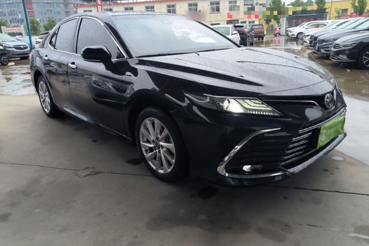 Used Toyota Camry 2021 2.0G Luxury Edition
