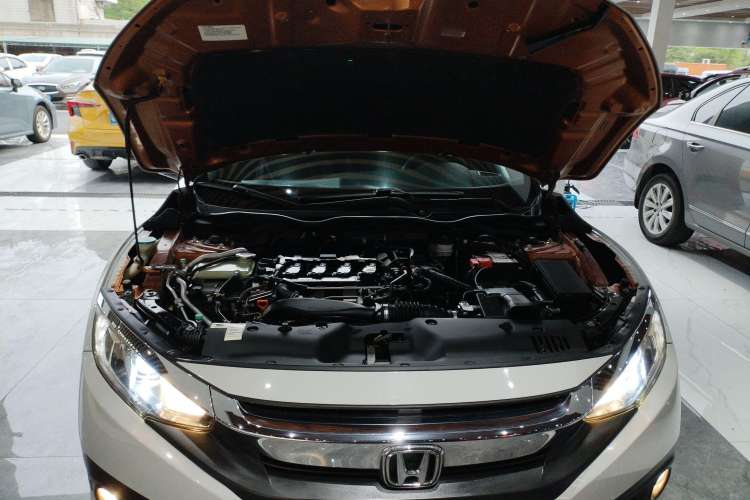 Used Honda Civic 2016 220TURBO CVT Luxury Edition
