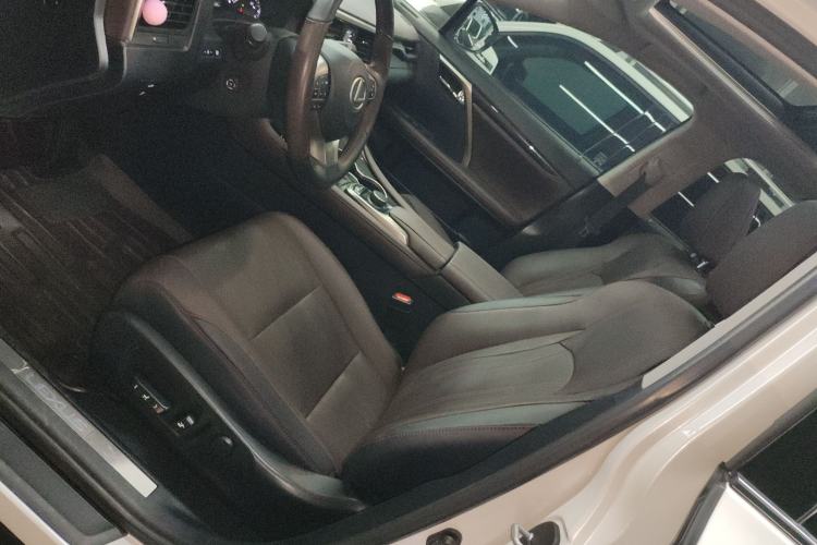 Used Lexus RX 2016 300 4x4 Elegant Edition China VI
