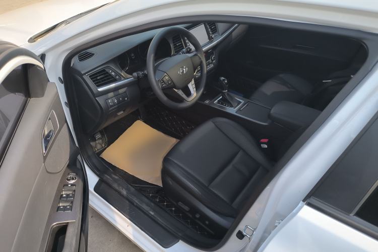 Used Hyundai Mistra 2019 1.8L Automatic Smart GLS Commemorative Model China VI Standard
