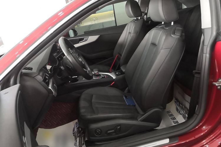 Used Audi A5 2017 Coupe 40 TFSI Fashion Model
