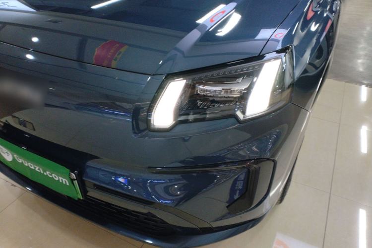 Used AION V 2024 Aion Tyrannosaurus 650 Smart Premium Edition
