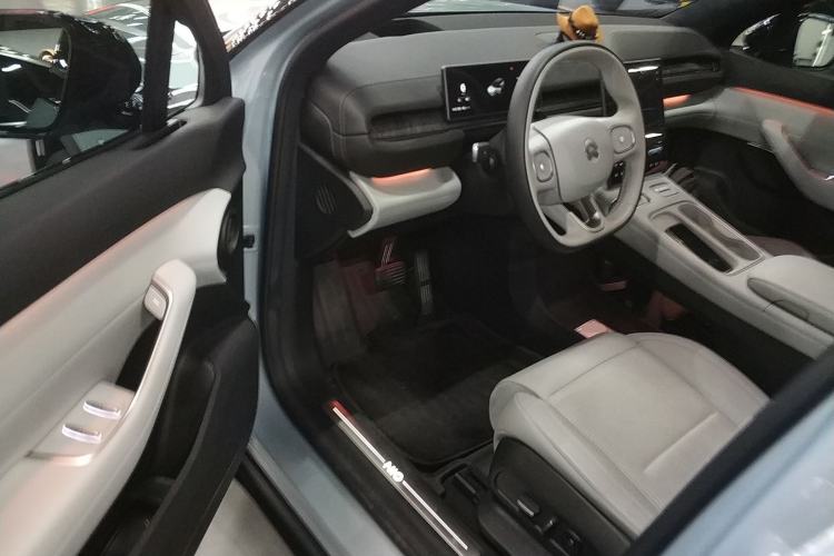 Used Nio ES6 2023 75 kWh
