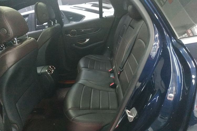 Used Mercedes-Benz GLC 2016 GLC 260 4MATIC Luxury Model
