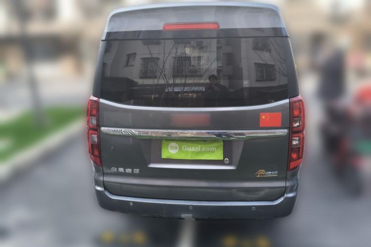 Used Jinbei Gold Hiace 2021 1.5L Passenger Van Travel Lion 6-Seater