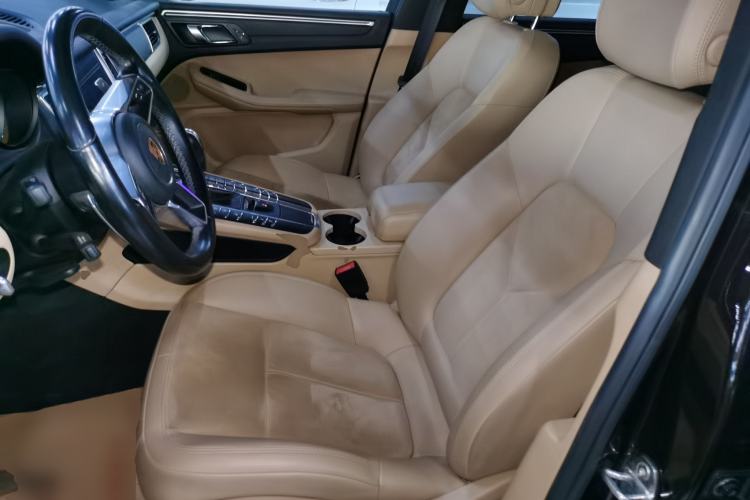 Used Porsche Macan 2017 Macan 2.0T
