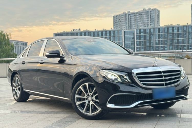 Used Mercedes-Benz E-Class 2016 E 300 L Stylish Model
