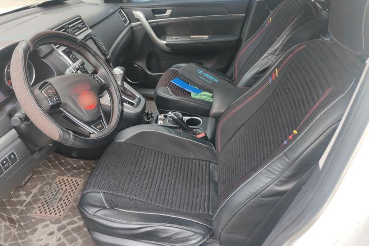 Used Haval H6 2015 Sport Edition 1.5T Automatic Two-Wheel Drive Luxury Model
