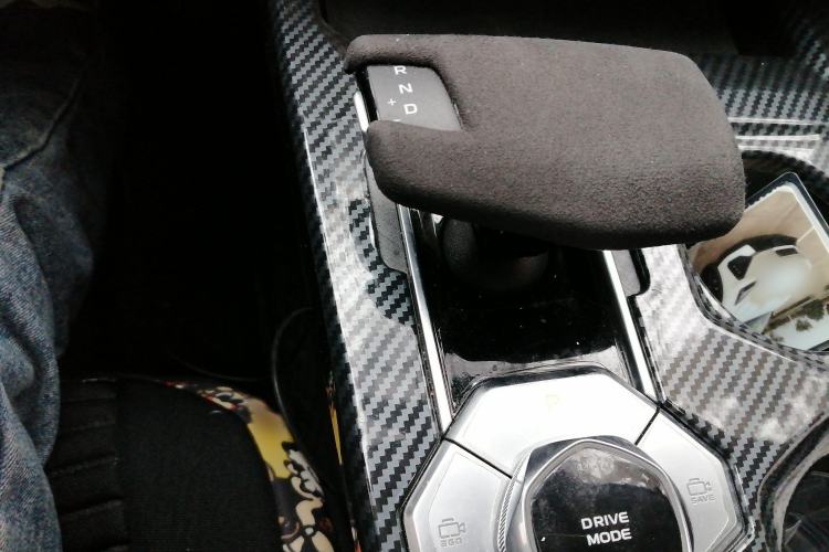 Used Changan UNI-V iDD 2023 Zhidian iDD 1.5T 113km Smart & Fun Version (Rapid Edition)