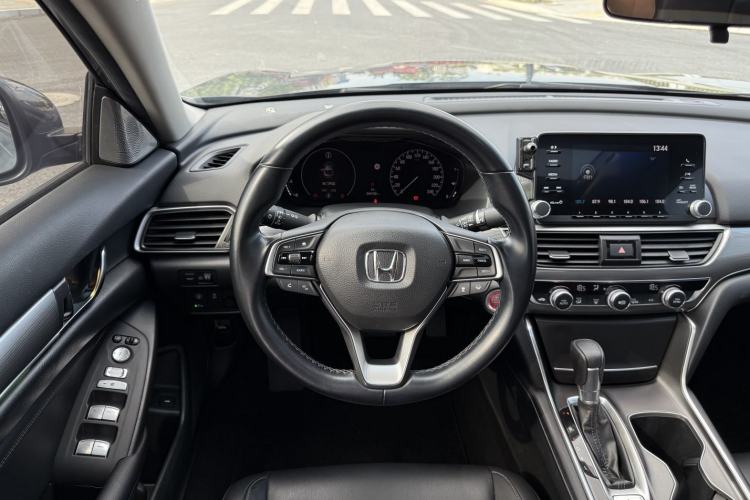 Used Honda Accord 2018 260TURBO Luxury Edition China VI
