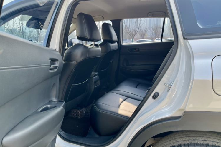 Used Toyota Corolla Cross 2024 2.0L Pioneer Edition
