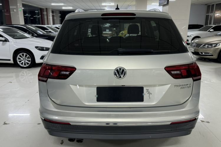 Used Volkswagen Tiguan L 2017 330TSI Automatic Two-Wheel Drive Luxury Edition
