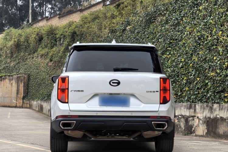 Used GAC Trumpchi GS8 2022 Flagship Series 2.0 TGDI Four-Wheel Drive Luxury Smart Connectivity Version (7 Seats)
