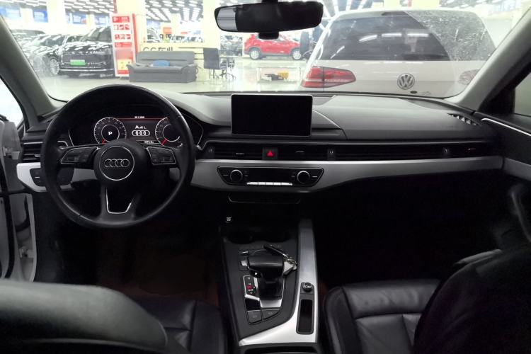 Used Audi A4L 2018 30th Anniversary Edition 40 TFSI Fashion Model