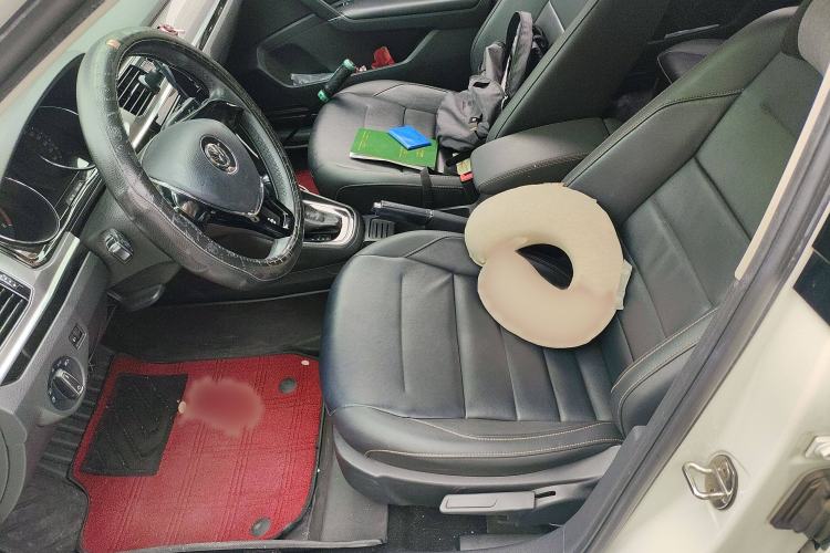 Used Volkswagen Bora 2016 1.6L Automatic Comfort Model
