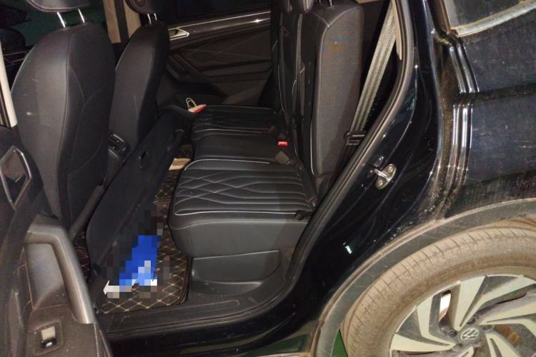 Used Volkswagen Tiguan L 2024 Outstanding Model 330TSI Automatic Two-Wheel Drive R-Line Dragon Glory Edition
