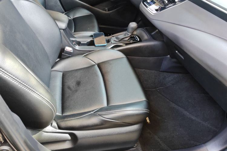 Used Toyota Levin 2019 185T CVT Luxury Edition China VI Standard
