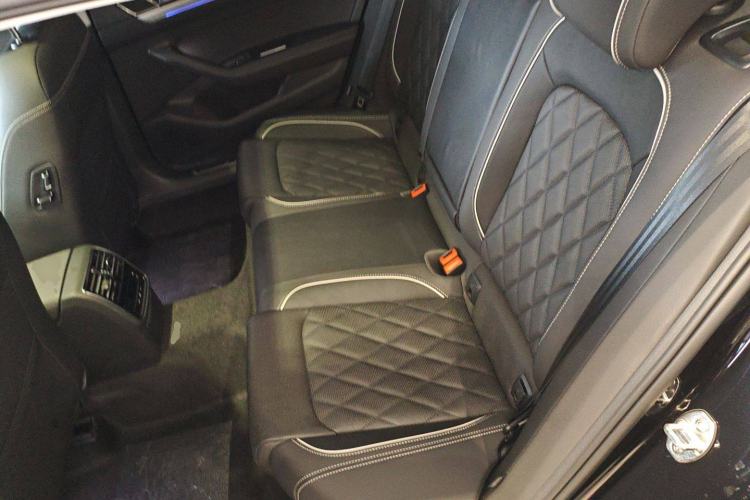 Used Volkswagen Magotan GTE Plug-in Hybrid 2022 GTE Luxury Model
