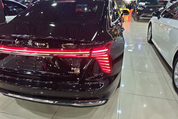 Used Hongqi H5 2024 2.0T Automatic Smart Connect Flagship Edition
