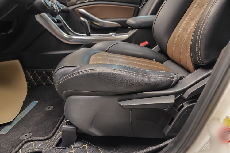 Used BYD Song New Energy 2017 Song DM 1.5TID All-Wheel Drive Luxury Model