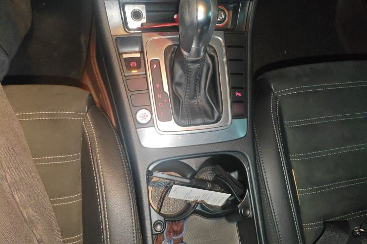 Used Volkswagen FAW-Volkswagen CC 2015 1.8TSI Luxury Model
