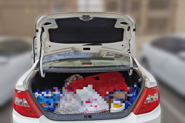 Used BYD F3 2014 1.5L manual Comfort trim level