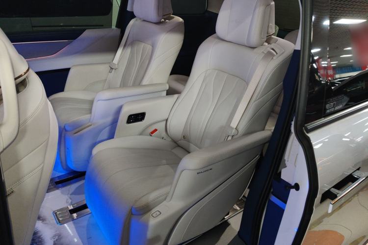 Used Buick GL8 New Energy 2024 Lu Zun Luxury Edition 6-Seater
