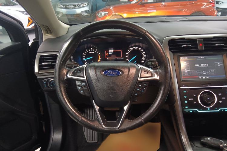 Used Ford Mondeo 2017 EcoBoost 180 Stylish Model
