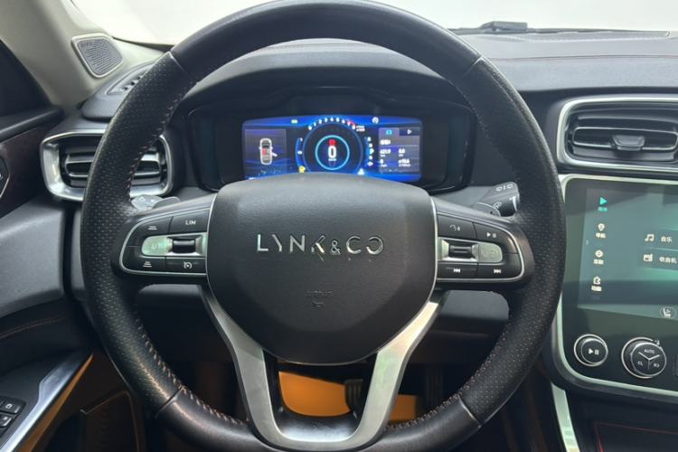 Used Lynk & Co 01 2017 2.0T Four-Wheel Drive Pro Edition
