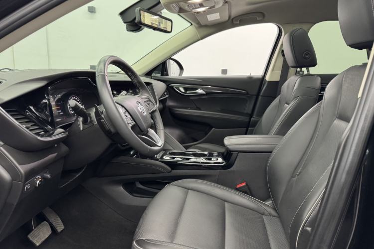 Used Buick Envision 2023 Encore Plus 652T Five-Seat Luxury Model
