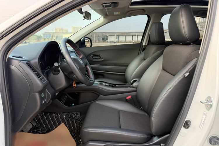 Used Honda Vezel 2020 1.5L CVT Pioneer Edition